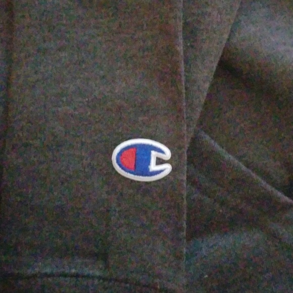 Champion sweatshirt - Picture 4 of 4